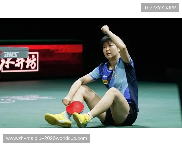 捏脸送礼物引热议！孙颖莎拖鞋骤变暗藏玄机？国乒搭档关系再掀舆论波澜